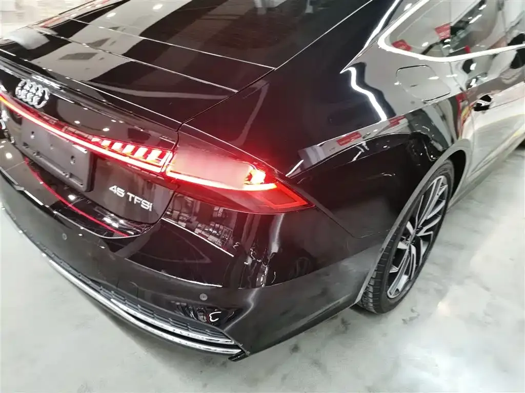 Audi A7 — фото 3