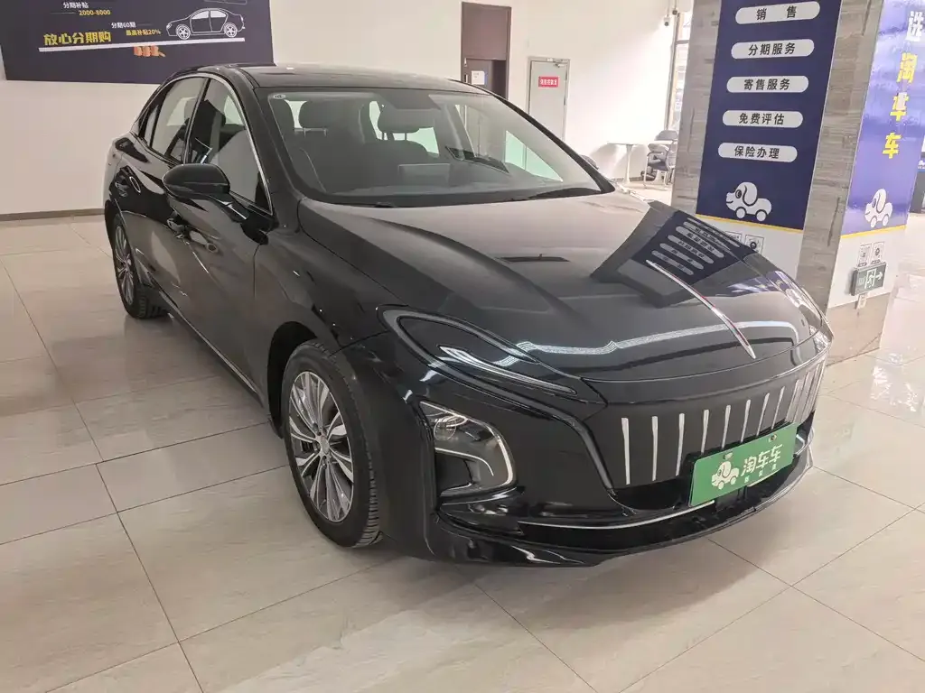 Hongqi E-QM5 2021 из CN, фото 1