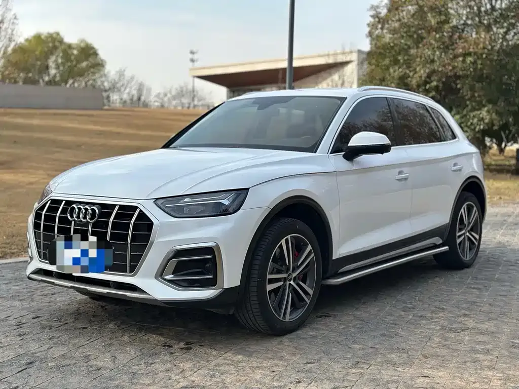 Audi Q5L 2022 из CN, фото 1