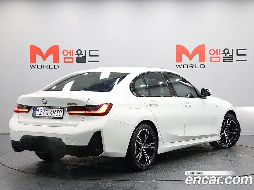 BMW 3-Series 2025 из KR, фото 2