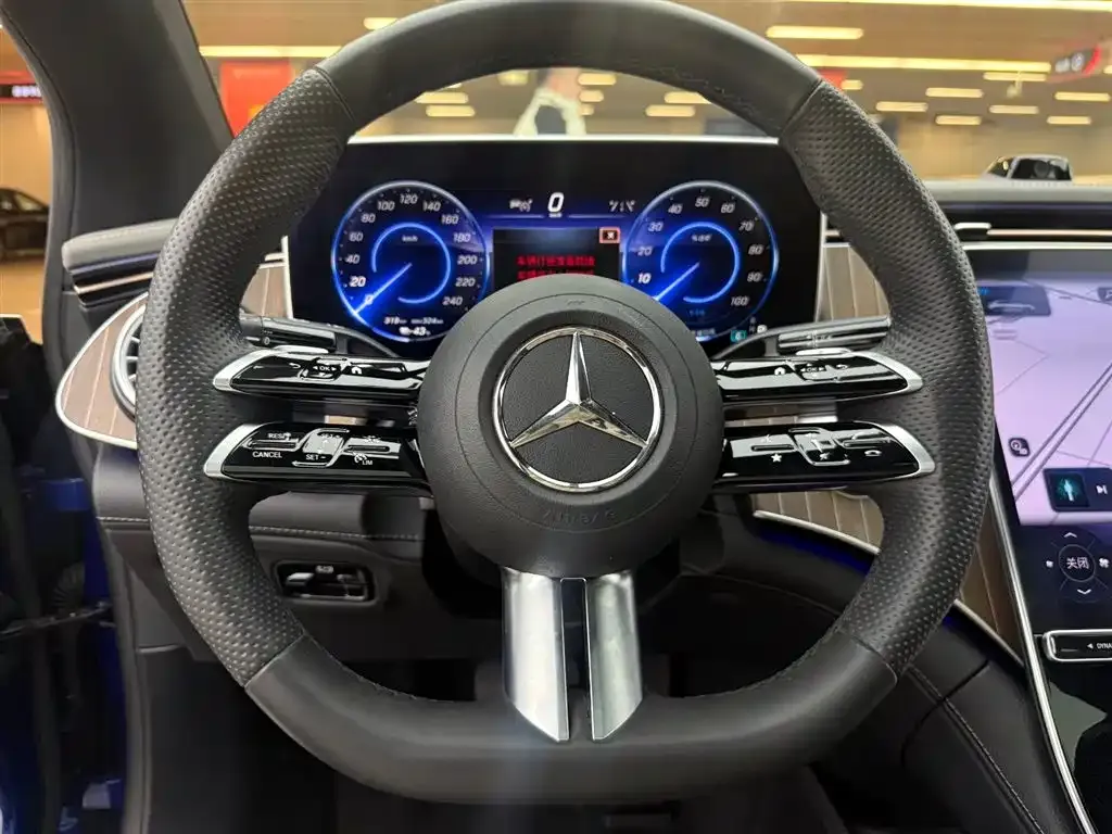 Mercedes-Benz EQE 2023 из CN, фото 4