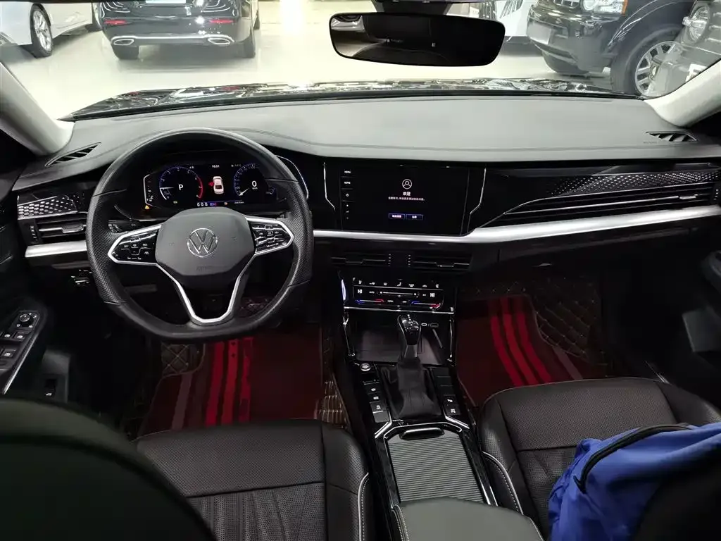 Volkswagen Passat 2023 из CN, фото 9