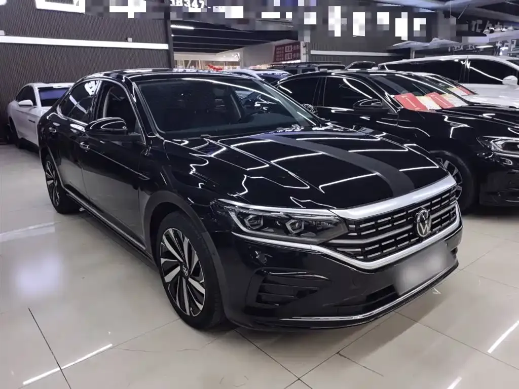 Volkswagen Passat 2023 из CN, фото 5