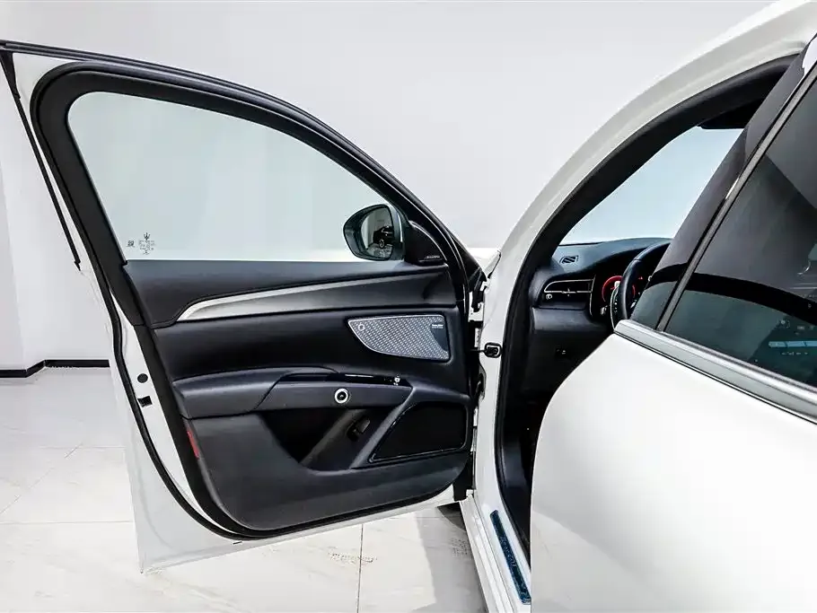 Maserati Grecale 2024 из CN, фото 7