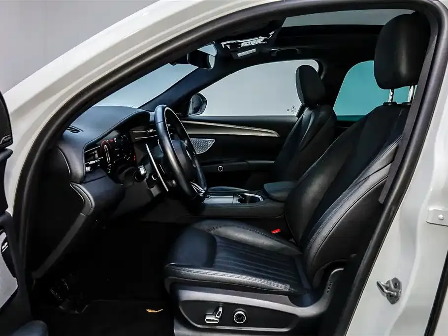 Maserati Grecale 2024 из CN, фото 9