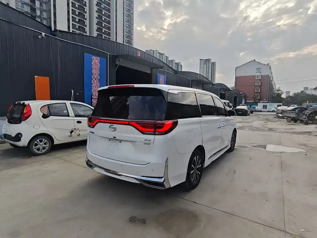 GAC Motor Trumpchi M8 — фото 7