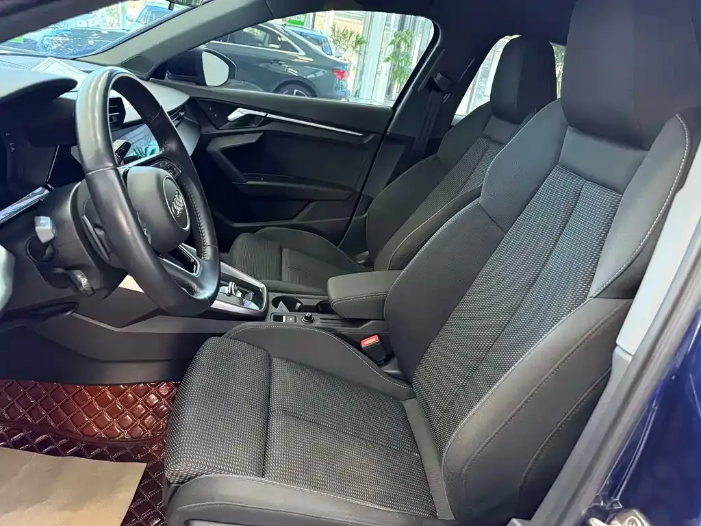 Audi A3 2022 из CN, фото 4