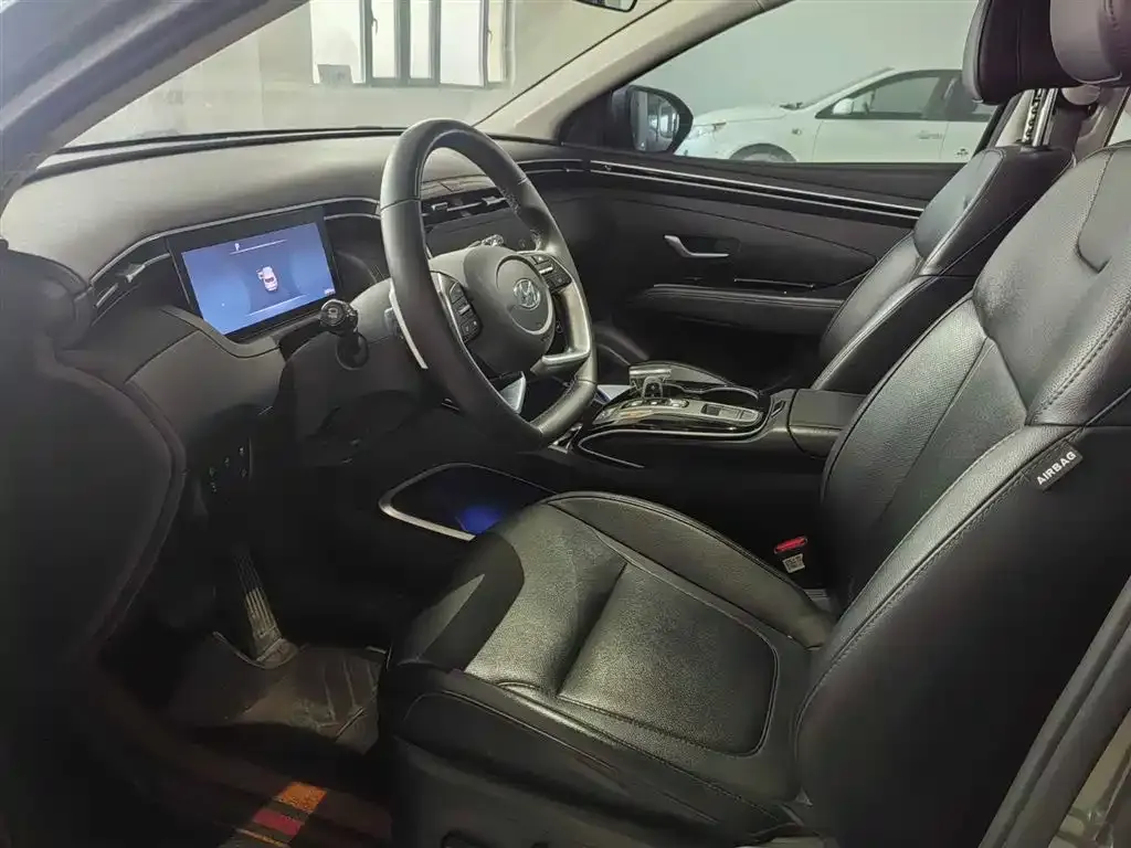 Hyundai Tucson 2022 из CN, фото 10