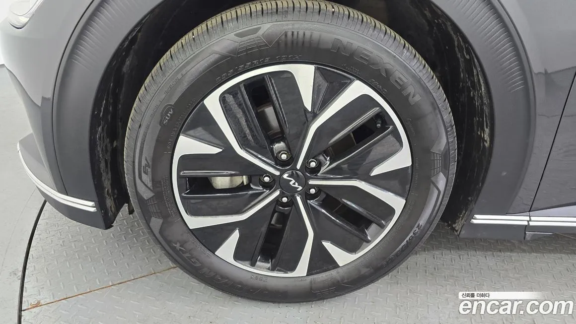 Kia EV6 — фото 3