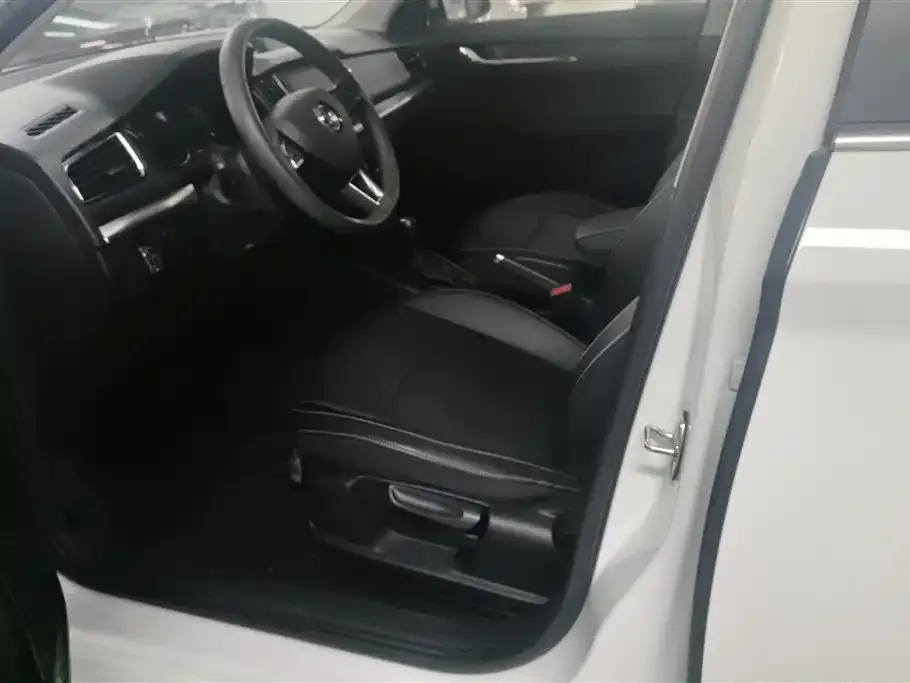 Skoda Kamiq 2023 из CN, фото 5