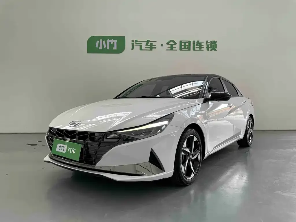 Hyundai Elantra 2023 из CN, фото 1