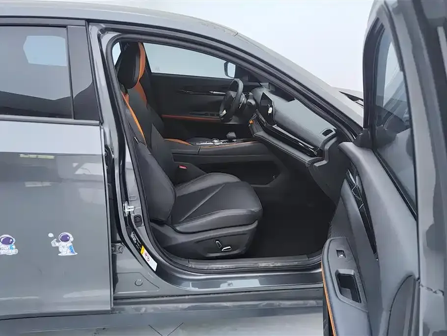Changan UNI-V 2022 из CN, фото 5
