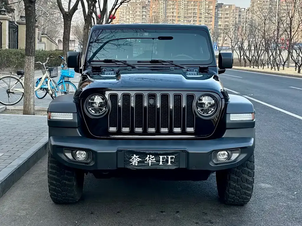 Jeep Wrangler 2022 из CN, фото 3