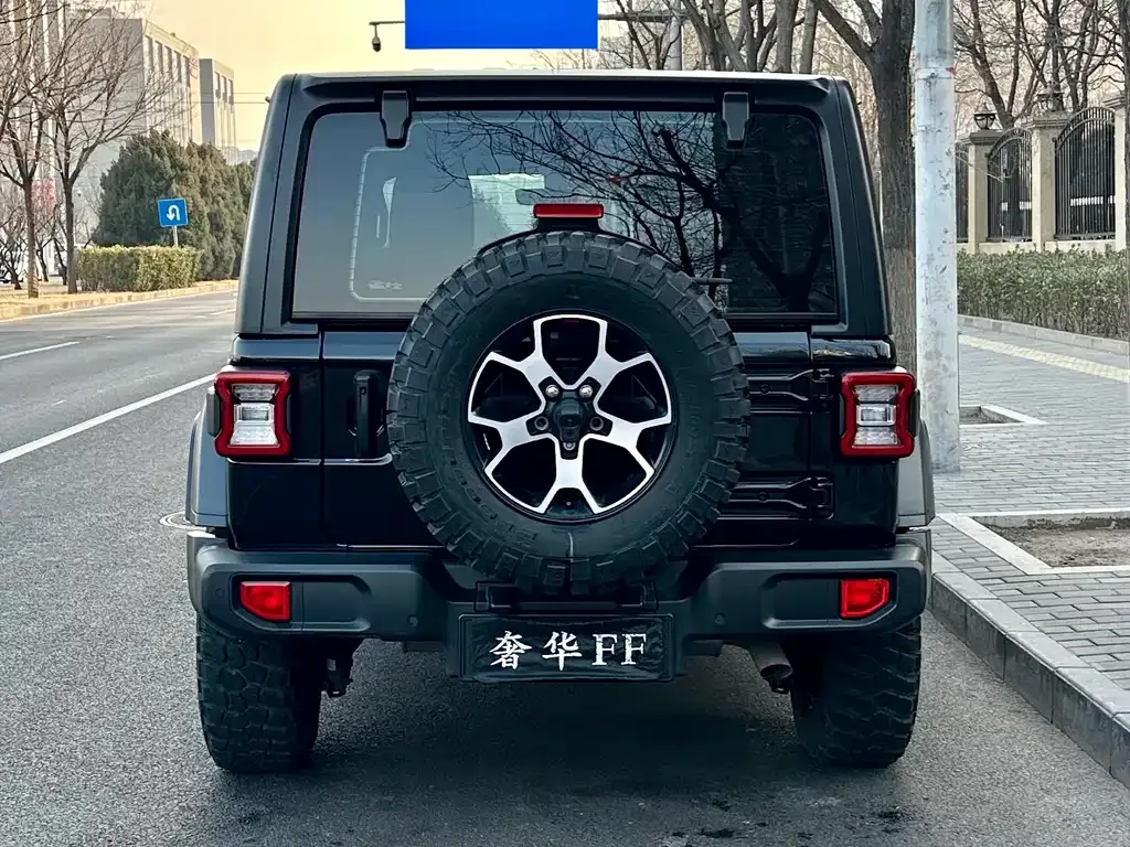 Jeep Wrangler 2022 из CN, фото 8