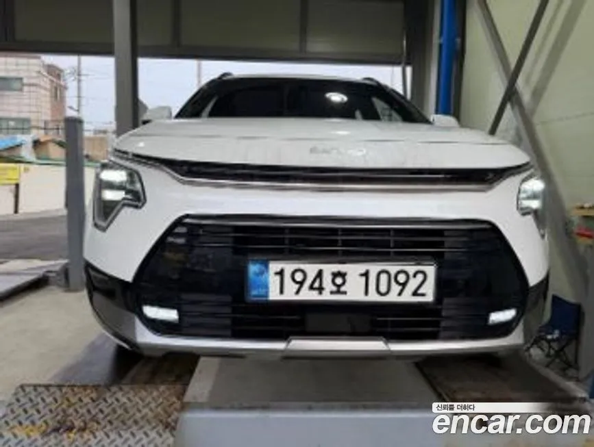 Kia Niro 2022 из KR, фото 2