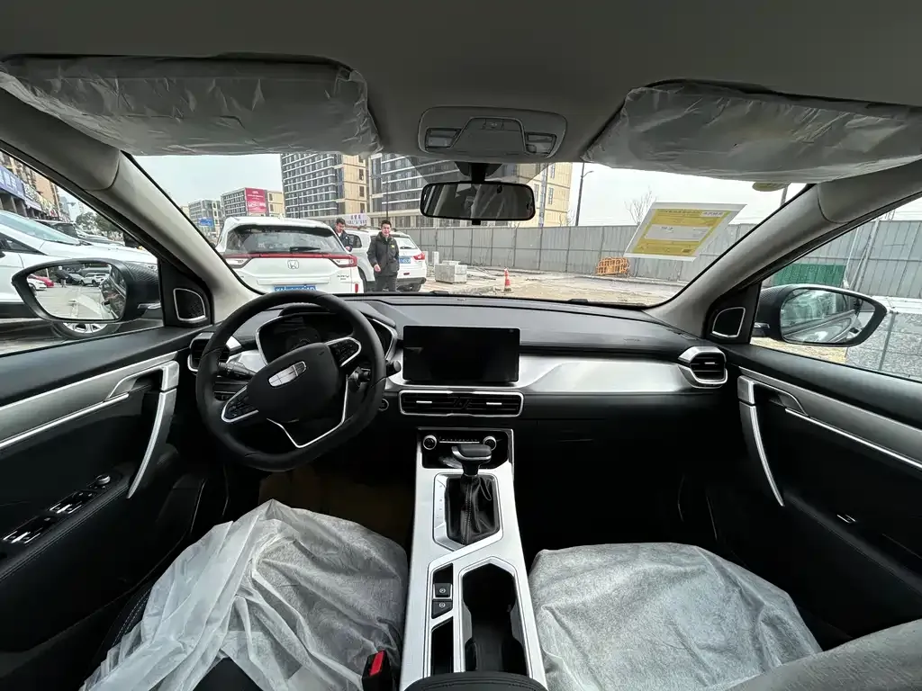 Geely Binyue 2026 из CN, фото 8