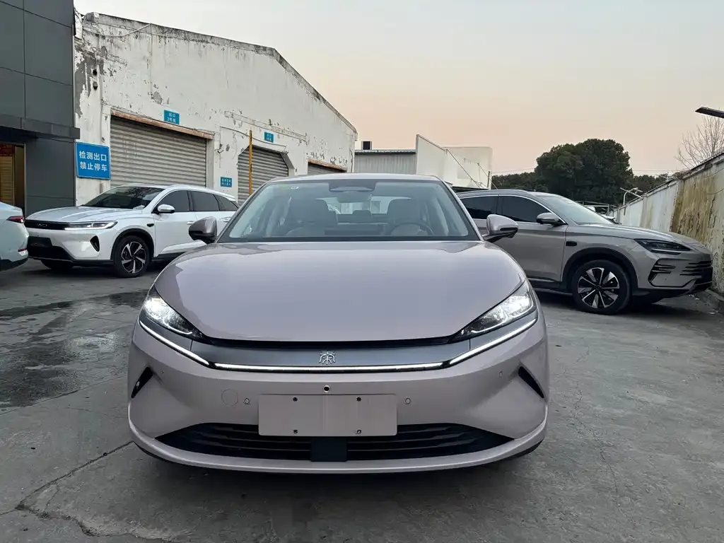 BYD Qin L 2025 из CN, фото 6