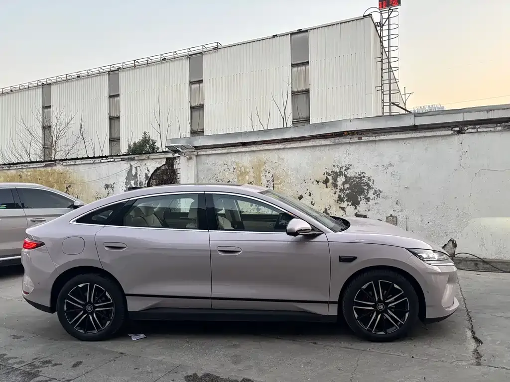 BYD Qin L 2025 из CN, фото 3