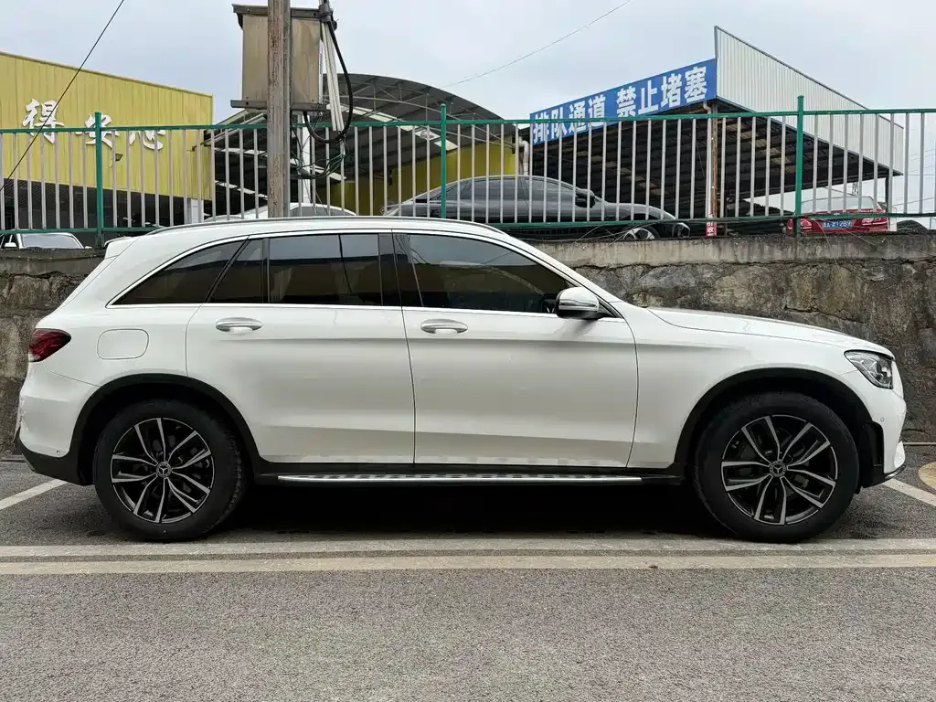 Mercedes-Benz GLC 2022 из CN, фото 5