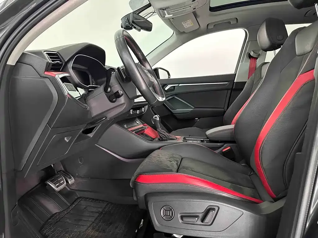 Audi Q3 2021 из CN, фото 6