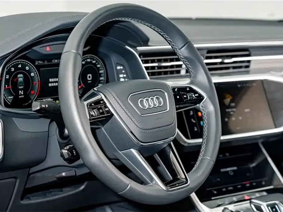 Audi A6L 2023 из CN, фото 8