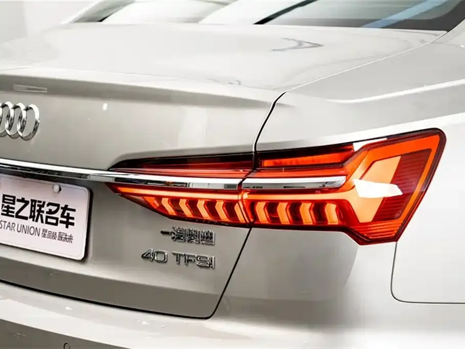 Audi A6L 2023 из CN, фото 9
