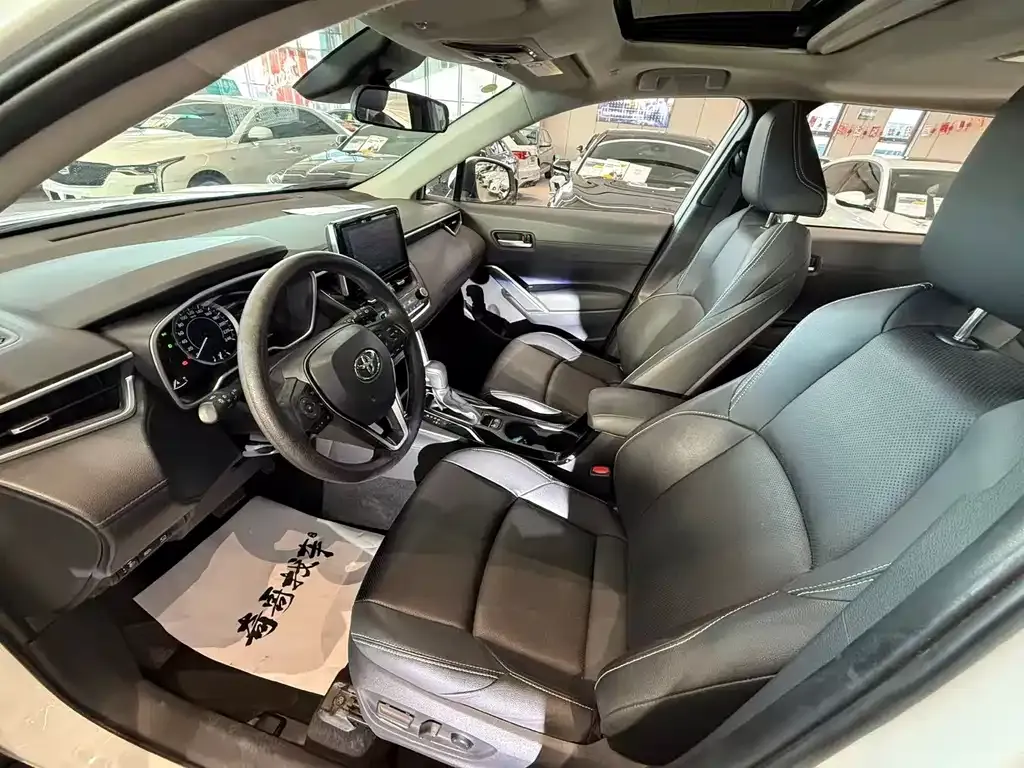 Toyota Frontlander 2022 из CN, фото 7