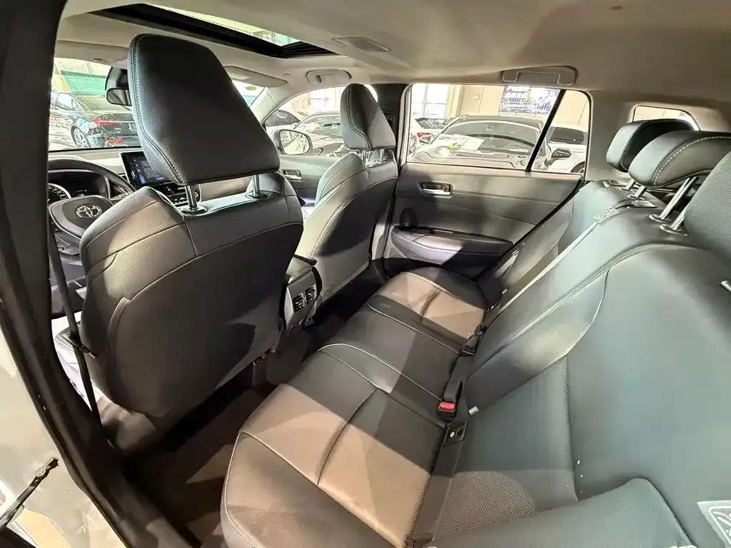 Toyota Frontlander 2022 из CN, фото 9