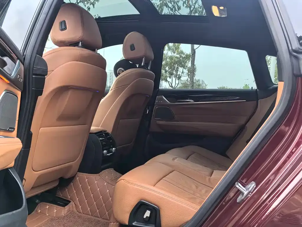 BMW 6 Series GT 2021 из CN, фото 8