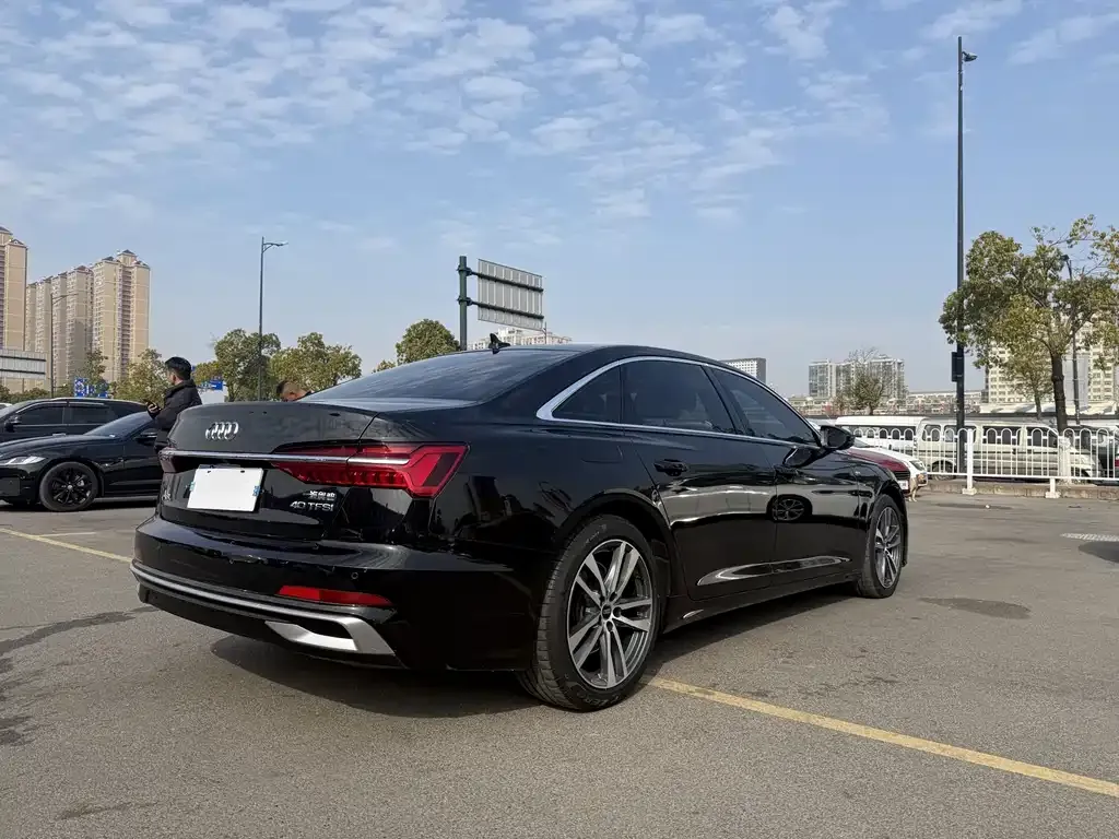 Audi A6L 2024 из CN, фото 6