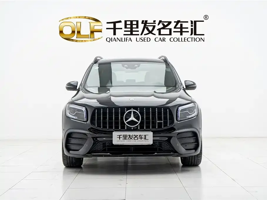 Mercedes-Benz GLB AMG — фото 1