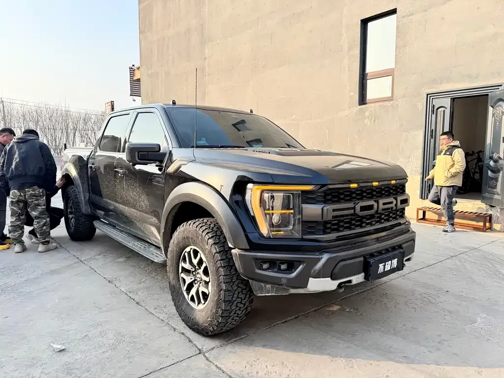 Ford F-150 Raptor — фото 7