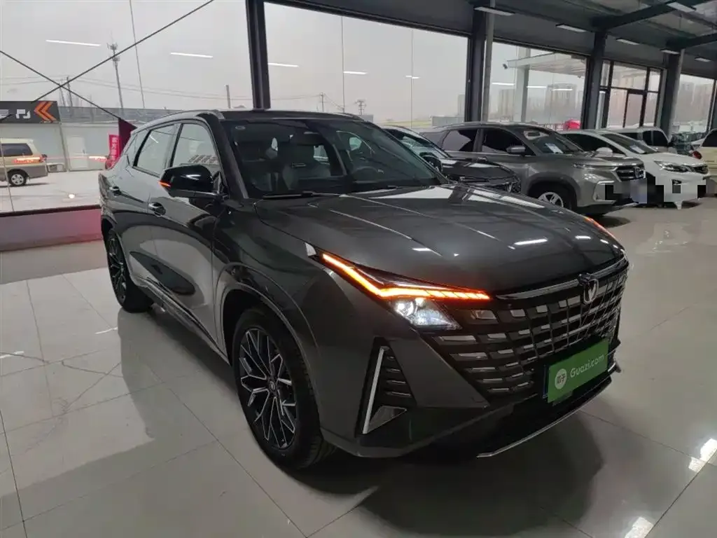 Changan UNI-Z 2024 из CN, фото 2
