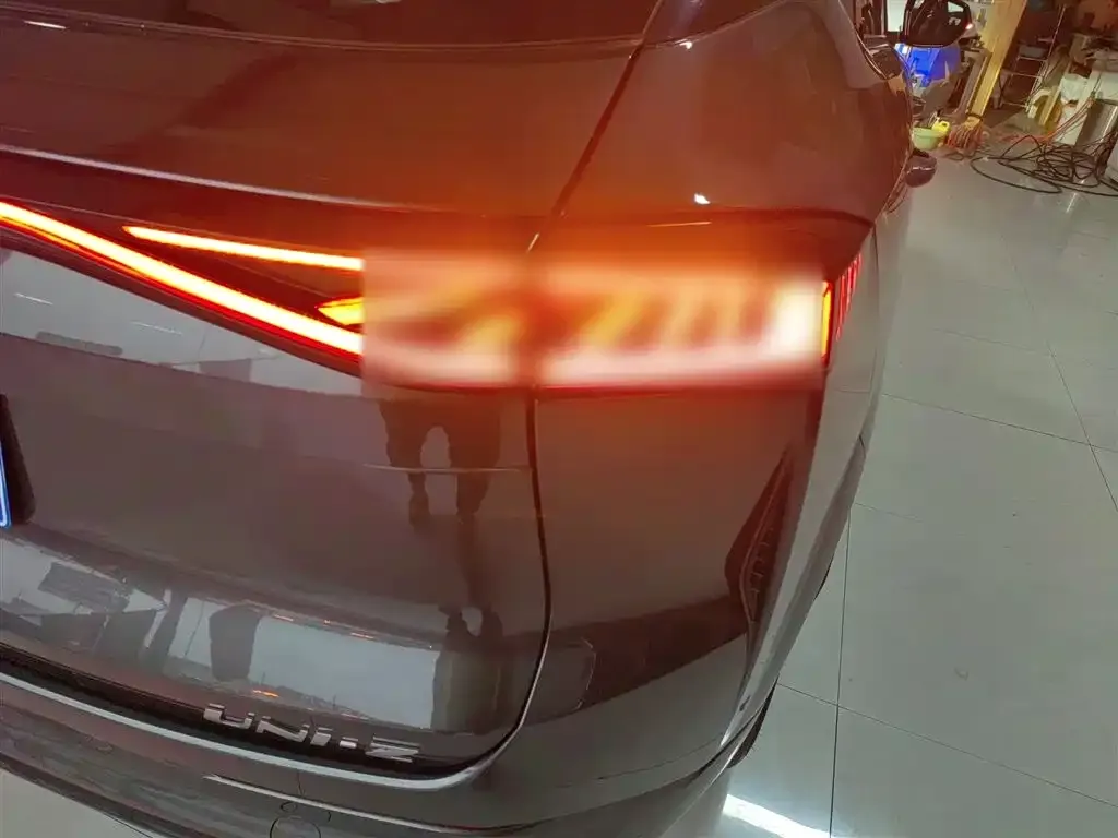 Changan UNI-Z 2024 из CN, фото 7