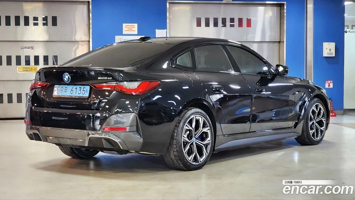 BMW i4 2022 из KR, фото 4