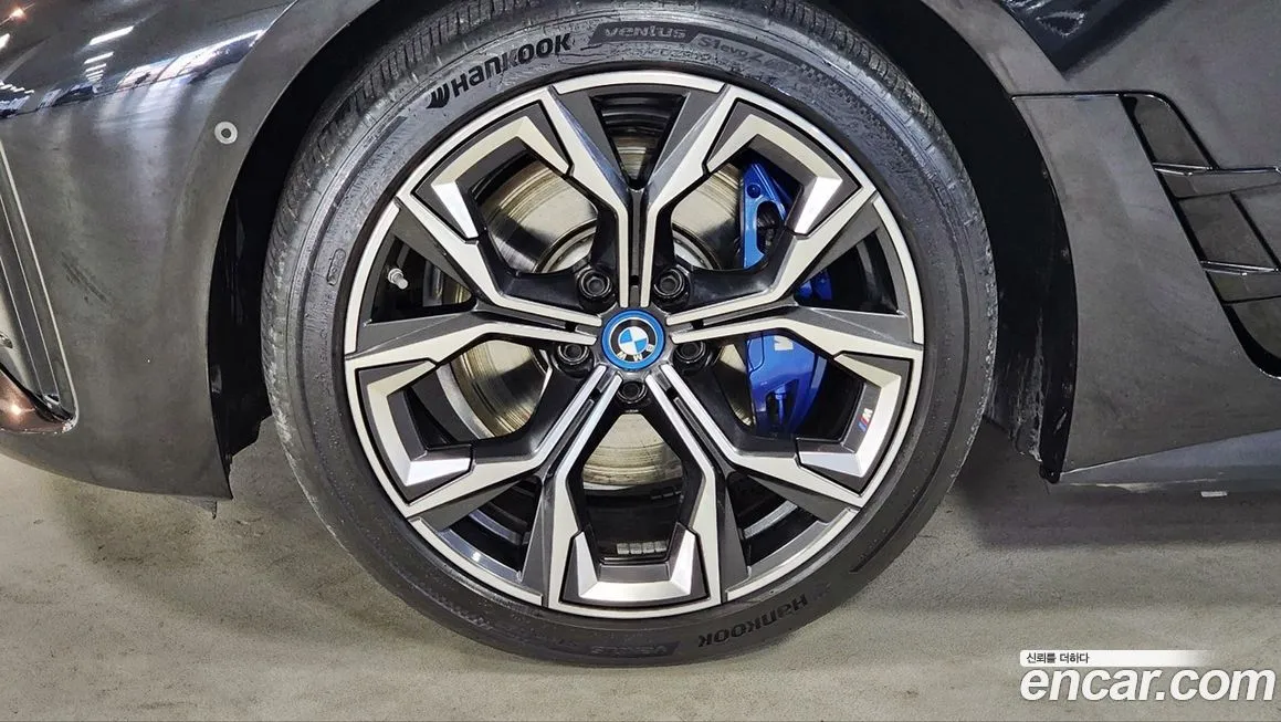 BMW i4 2022 из KR, фото 6