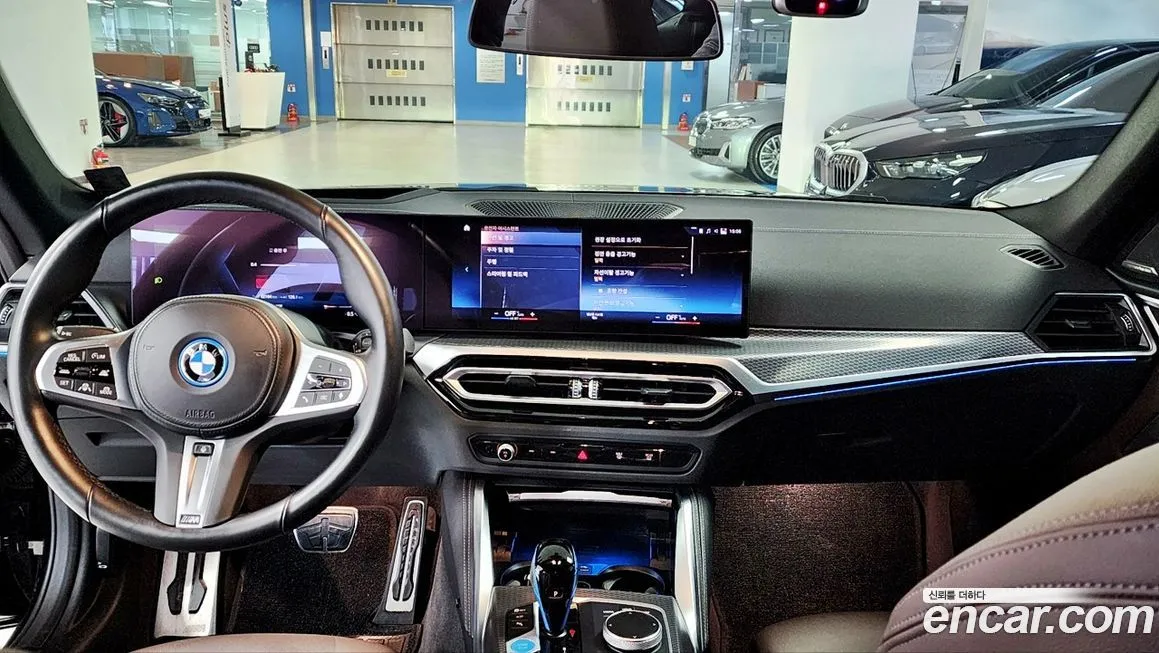 BMW i4 2022 из KR, фото 8