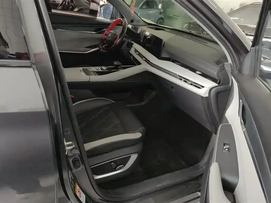 Changan CS75PLUS 2023 из CN, фото 2