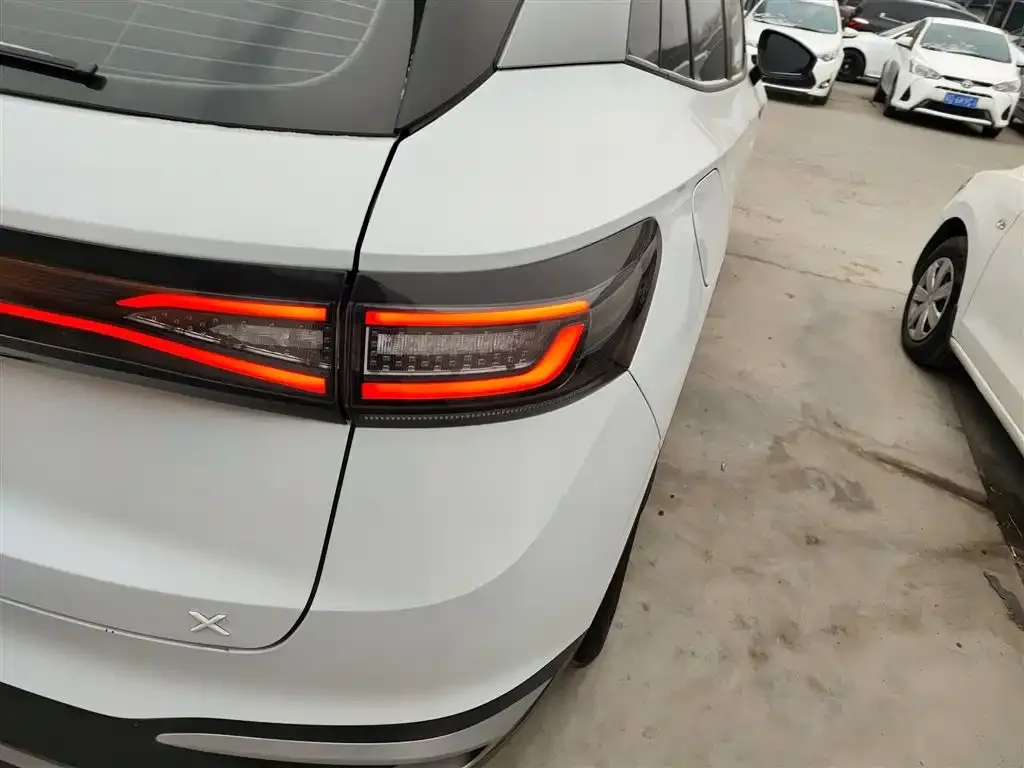 Volkswagen ID.4 X 2022 из CN, фото 8