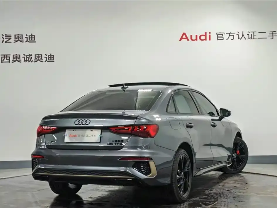 Audi A3 2024 из CN, фото 10
