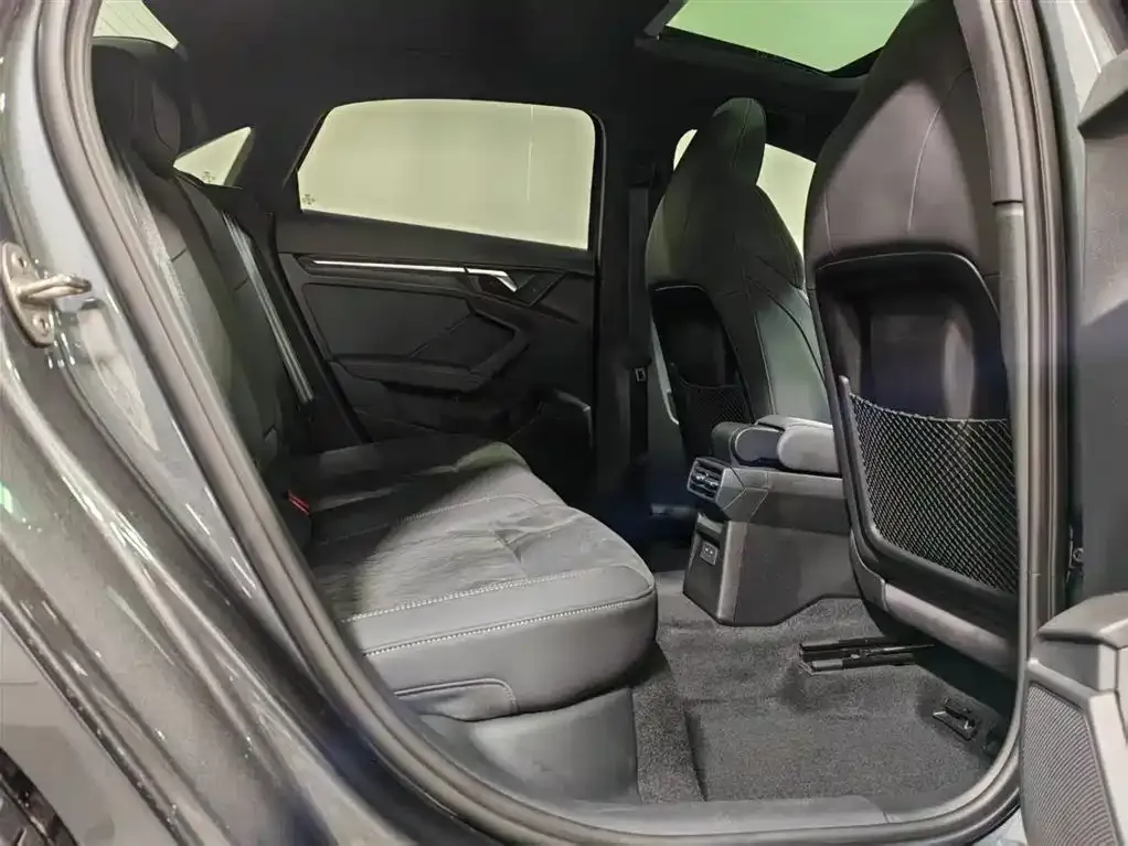 Audi A3 2024 из CN, фото 7
