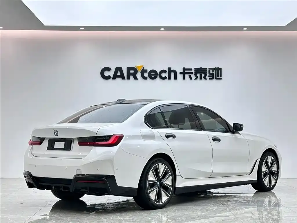 BMW i3 2023 из CN, фото 3