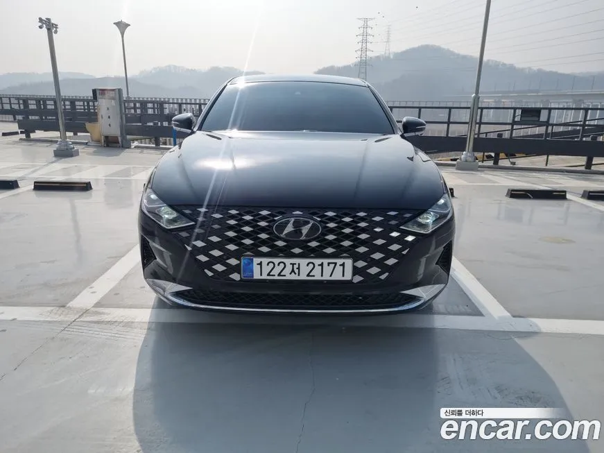 Hyundai Grandeur 2023 из KR, фото 2