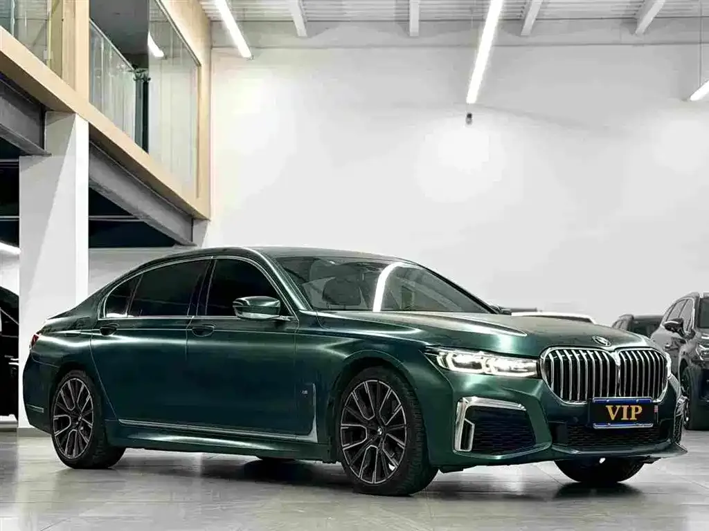 BMW 7 Series 2021 из CN, фото 3