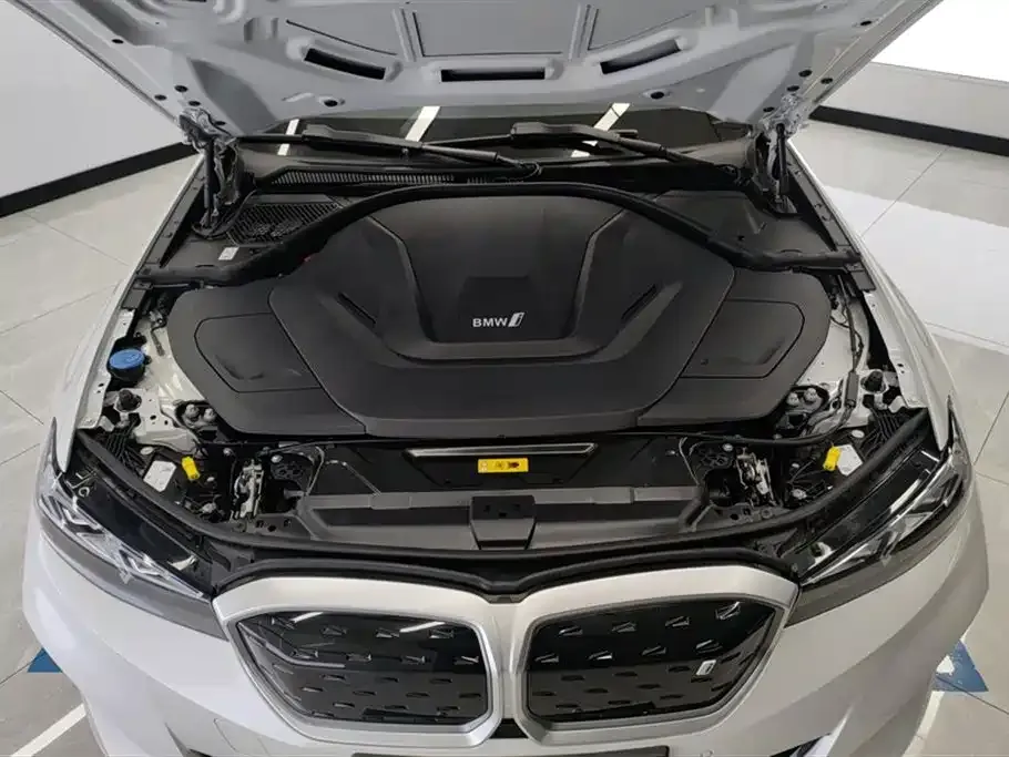 BMW i3 2023 из CN, фото 9