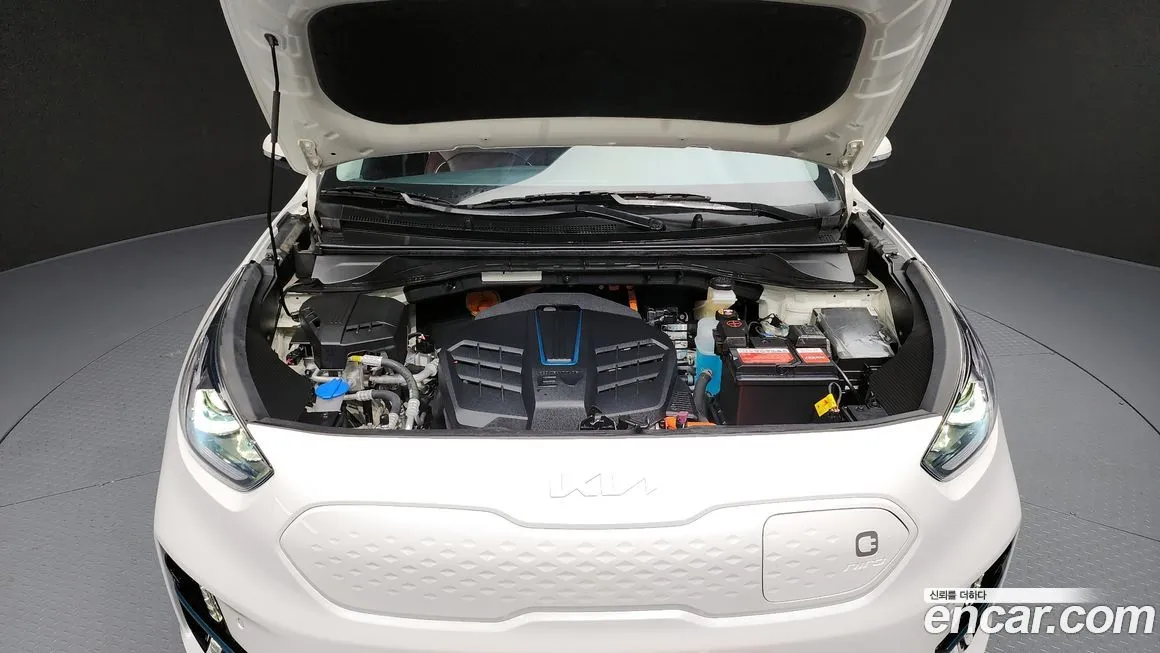 Kia Niro 2022 из KR, фото 2