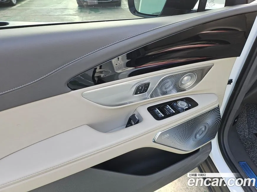 Lincoln Nautilus 2024 из KR, фото 6