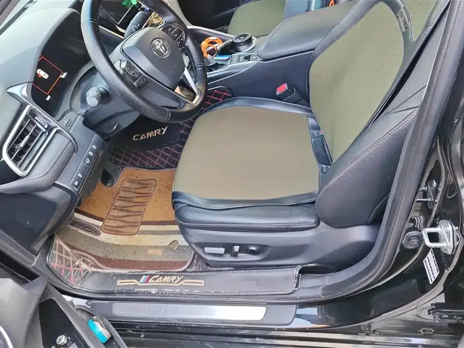 Toyota Camry 2021 из CN, фото 3