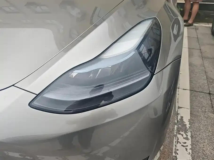 Tesla Model Y 2023 из CN, фото 4