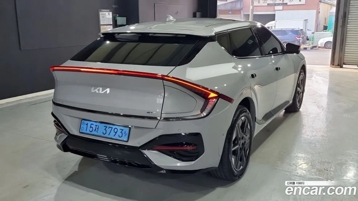 Kia EV6 2025 из KR, фото 2